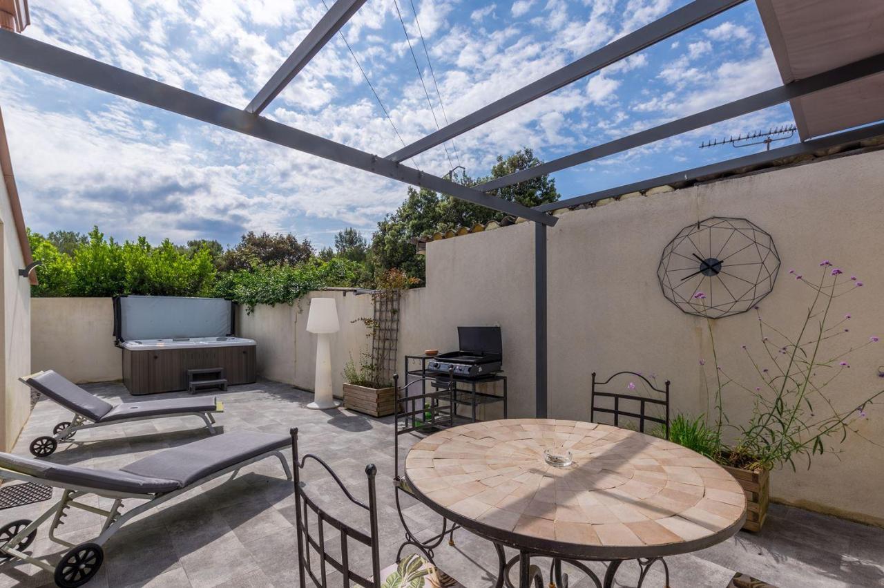 Casa Dina Villa Sommières Eksteriør bilde